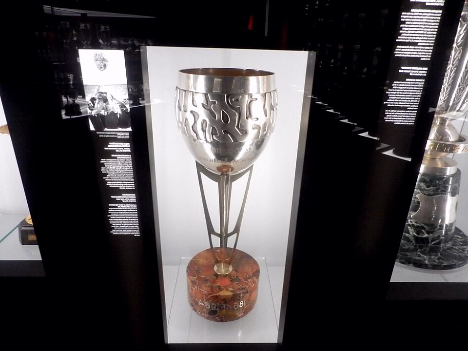 星空视角：NBA球星动态怎么看东契奇与爱德华兹？先搞懂入口与电视投屏与移动端设置